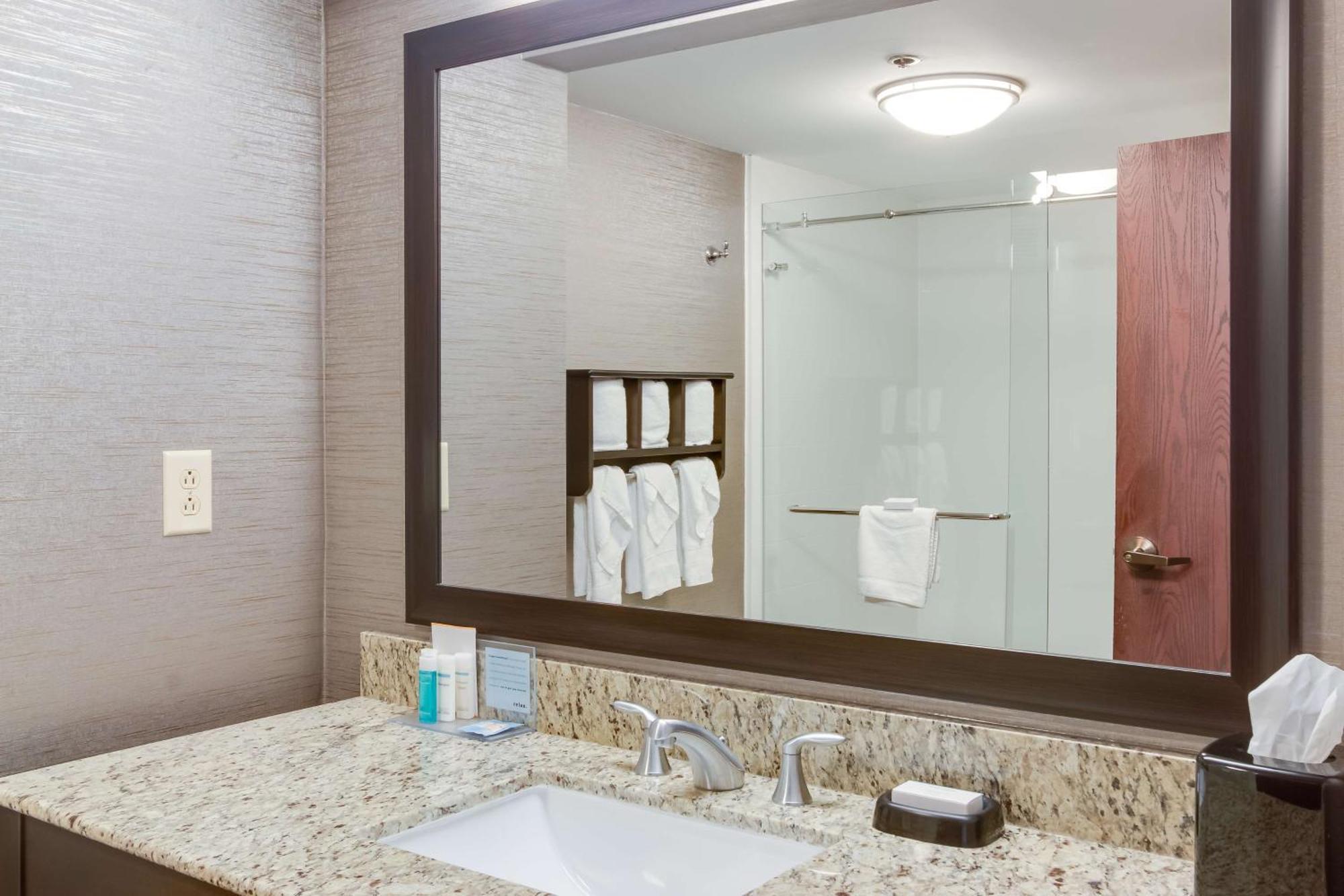 Hampton Inn Bellevue/Nashville I-40 West Buitenkant foto