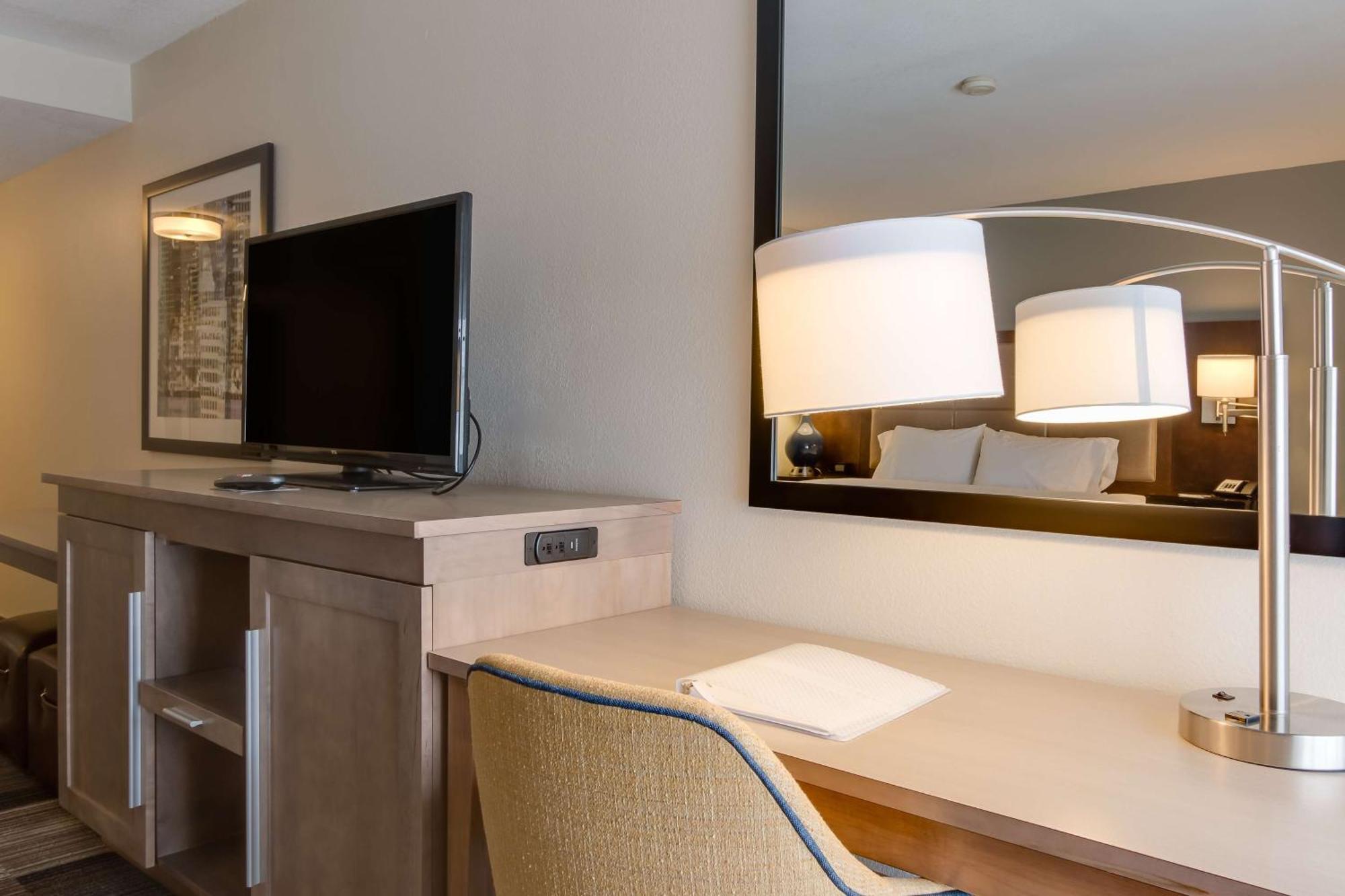 Hampton Inn Bellevue/Nashville I-40 West Buitenkant foto